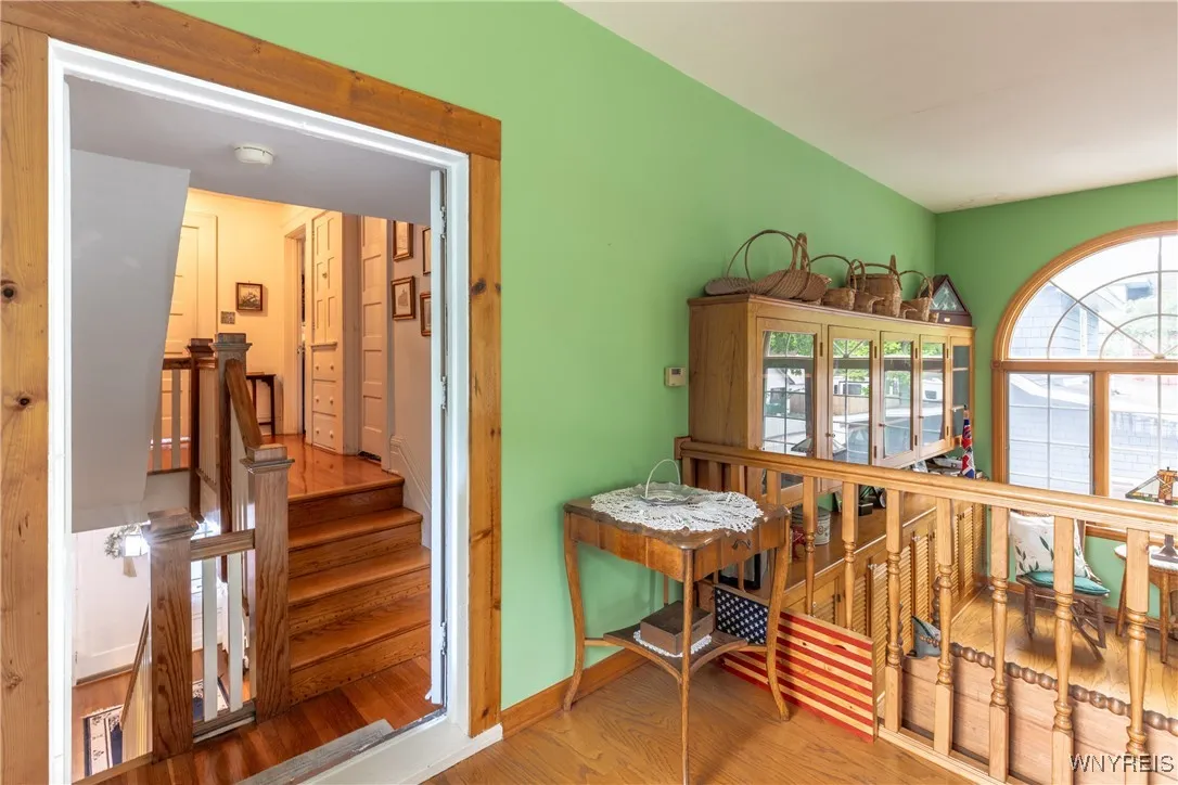 191 Long Avenue, Hamburg, New York 14075, Hamburg, New York 14075, 4 Bedrooms Bedrooms, 8 Rooms Rooms,1 BathroomBathrooms,Residential,For Sale,191 Long Avenue, Hamburg, New York 14075,0,B1634555
