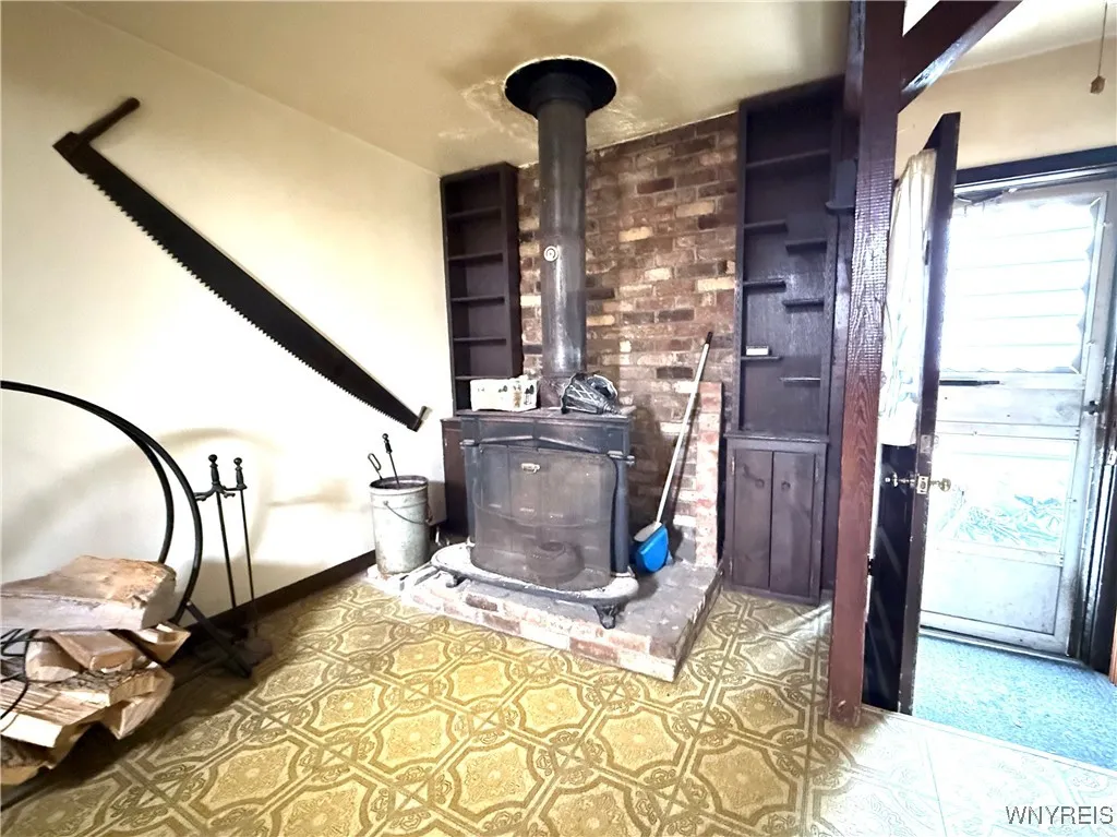 128 Bannard Avenue, Tonawanda, New York 14150, Tonawanda, New York 14150, 2 Bedrooms Bedrooms, 6 Rooms Rooms,1 BathroomBathrooms,Residential,For Sale,128 Bannard Avenue, Tonawanda, New York 14150,0,B1634321