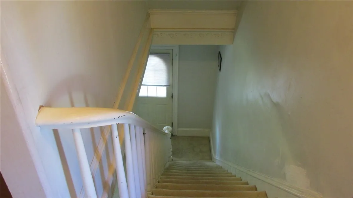 124 Dunning Avenue, Auburn, New York 13021, Auburn, New York 13021, 5 Bedrooms Bedrooms, 10 Rooms Rooms,2 BathroomsBathrooms,Residential,For Sale,124 Dunning Avenue, Auburn, New York 13021,0,R1634236
