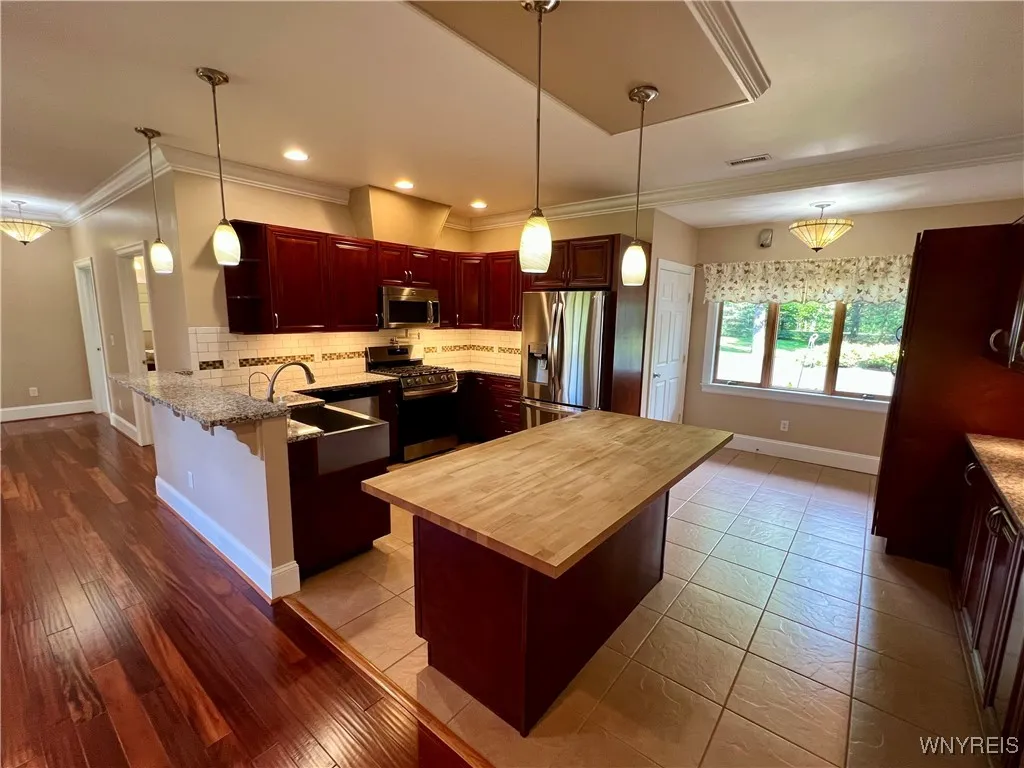 6191 Ward Road B, Boston, New York 14127, Boston, New York 14127, 3 Bedrooms Bedrooms, 7 Rooms Rooms,2 BathroomsBathrooms,Residential,Closed,6191 Ward Road B, Boston, New York 14127,0,B1627728