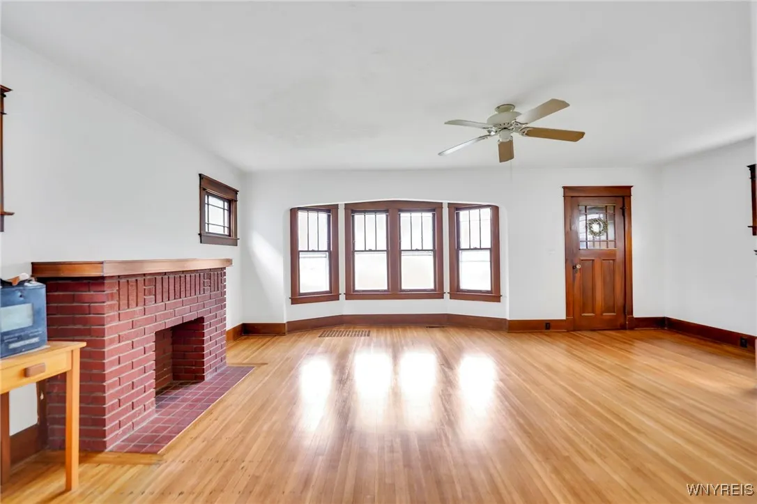 63 Princeton Boulevard, Tonawanda, New York 14217, Tonawanda, New York 14217, 3 Bedrooms Bedrooms, 6 Rooms Rooms,1 BathroomBathrooms,Residential,For Sale,63 Princeton Boulevard, Tonawanda, New York 14217,0,B1634644