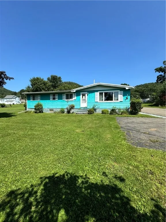 112 Dennis Avenue, Port Allegany Boro, Pennsylvani, Port Allegany Boro, Pennsylvania 16743, 3 Bedrooms Bedrooms, 7 Rooms Rooms,2 BathroomsBathrooms,Residential,For Sale,112 Dennis Avenue, Port Allegany Boro, Pennsylvani,0,R1634645