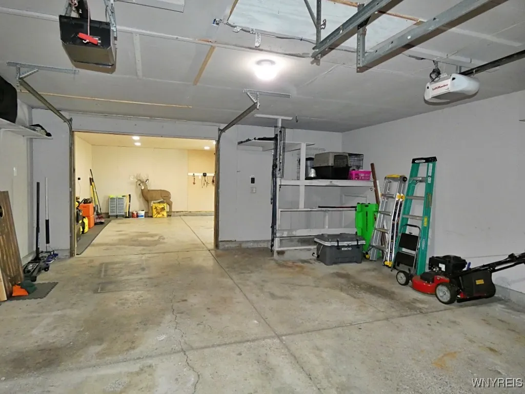 6598 Parkwood Drive, Lockport Town, New York 14094, Lockport Town, New York 14094, 3 Bedrooms Bedrooms, 8 Rooms Rooms,2 BathroomsBathrooms,Residential,Closed,6598 Parkwood Drive, Lockport Town, New York 14094,0,B1634546