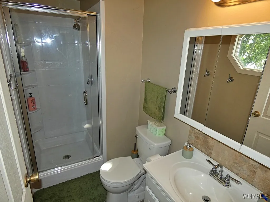 6598 Parkwood Drive, Lockport Town, New York 14094, Lockport Town, New York 14094, 3 Bedrooms Bedrooms, 8 Rooms Rooms,2 BathroomsBathrooms,Residential,Closed,6598 Parkwood Drive, Lockport Town, New York 14094,0,B1634546