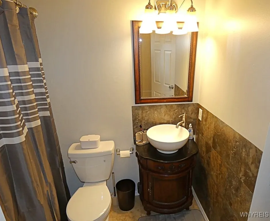 6598 Parkwood Drive, Lockport Town, New York 14094, Lockport Town, New York 14094, 3 Bedrooms Bedrooms, 8 Rooms Rooms,2 BathroomsBathrooms,Residential,Closed,6598 Parkwood Drive, Lockport Town, New York 14094,0,B1634546