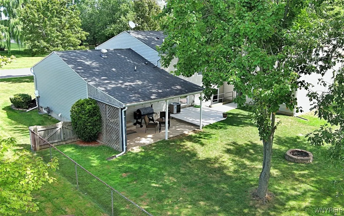 6598 Parkwood Drive, Lockport Town, New York 14094, Lockport Town, New York 14094, 3 Bedrooms Bedrooms, 8 Rooms Rooms,2 BathroomsBathrooms,Residential,Closed,6598 Parkwood Drive, Lockport Town, New York 14094,0,B1634546