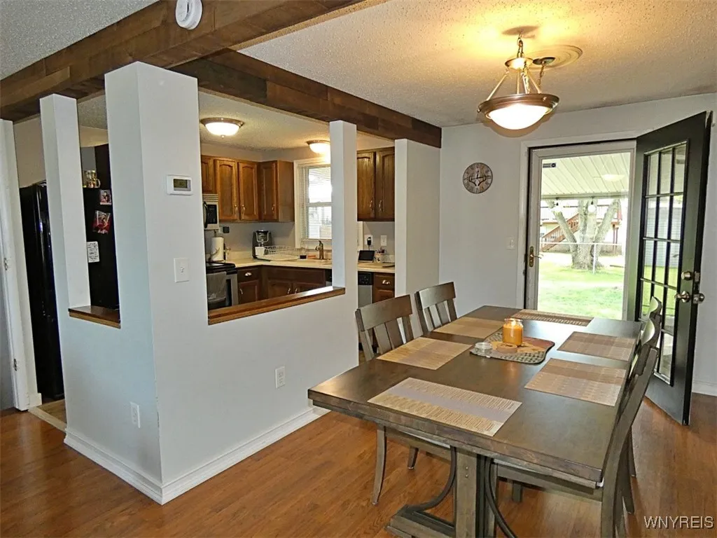 6598 Parkwood Drive, Lockport Town, New York 14094, Lockport Town, New York 14094, 3 Bedrooms Bedrooms, 8 Rooms Rooms,2 BathroomsBathrooms,Residential,Closed,6598 Parkwood Drive, Lockport Town, New York 14094,0,B1634546