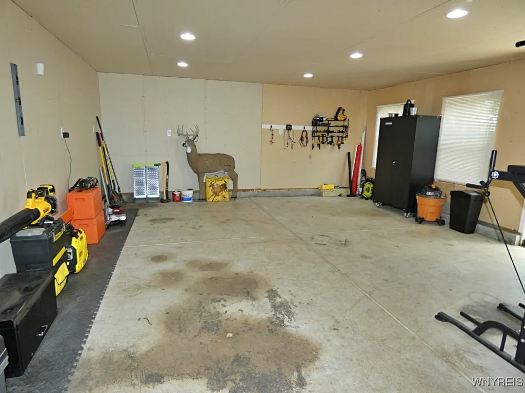 6598 Parkwood Drive, Lockport Town, New York 14094, Lockport Town, New York 14094, 3 Bedrooms Bedrooms, 8 Rooms Rooms,2 BathroomsBathrooms,Residential,Closed,6598 Parkwood Drive, Lockport Town, New York 14094,0,B1634546