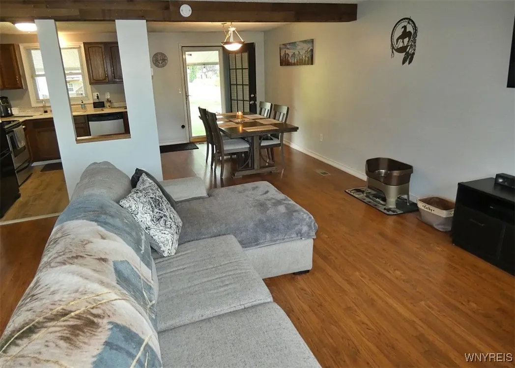 6598 Parkwood Drive, Lockport Town, New York 14094, Lockport Town, New York 14094, 3 Bedrooms Bedrooms, 8 Rooms Rooms,2 BathroomsBathrooms,Residential,Closed,6598 Parkwood Drive, Lockport Town, New York 14094,0,B1634546