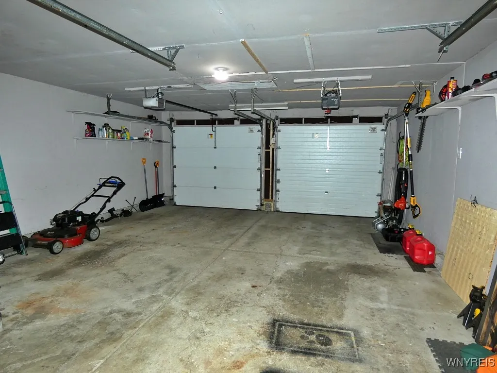 6598 Parkwood Drive, Lockport Town, New York 14094, Lockport Town, New York 14094, 3 Bedrooms Bedrooms, 8 Rooms Rooms,2 BathroomsBathrooms,Residential,Closed,6598 Parkwood Drive, Lockport Town, New York 14094,0,B1634546