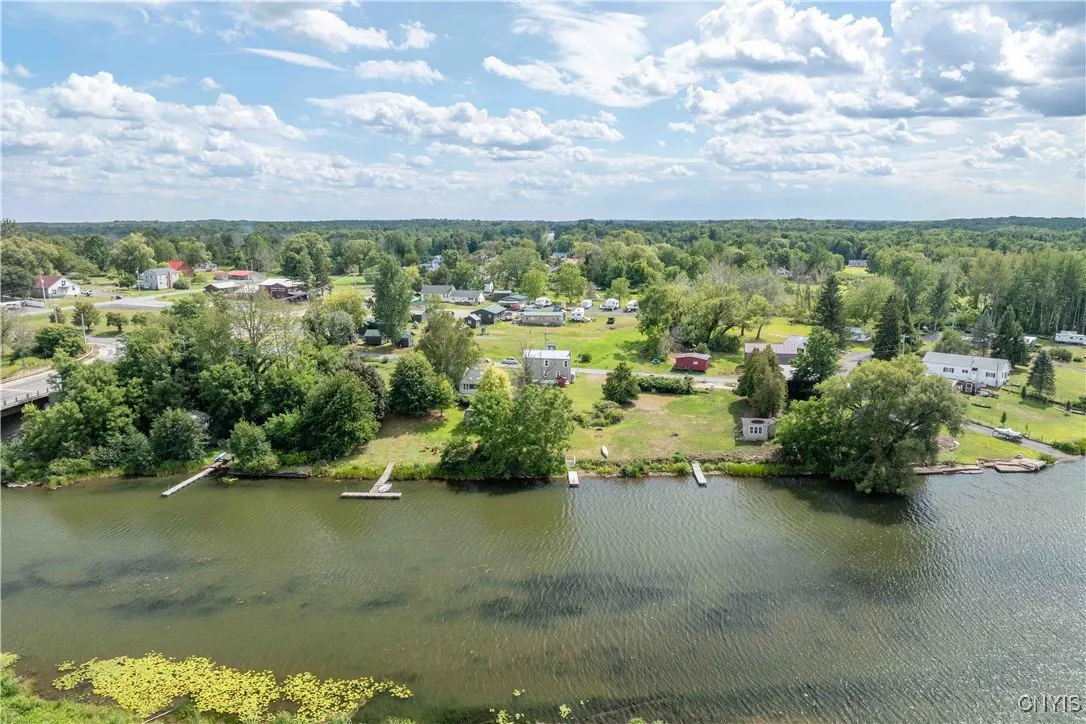 10 Scharoun Drive, Richland, New York 13142, Richland, New York 13142, 3 Bedrooms Bedrooms, 8 Rooms Rooms,1 BathroomBathrooms,Residential,For Sale,10 Scharoun Drive, Richland, New York 13142,0,S1634649
