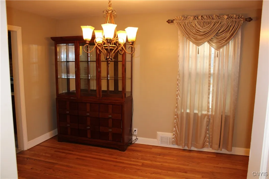 406 Buffington Road, Dewitt, New York 13224, De Witt, New York 13224, 3 Bedrooms Bedrooms, 9 Rooms Rooms,1 BathroomBathrooms,Residential,Closed,406 Buffington Road, Dewitt, New York 13224,0,S1633632