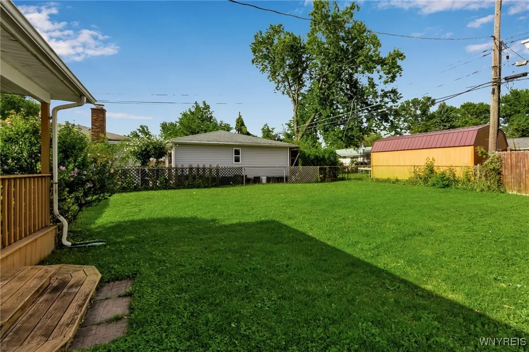 3416 Emerling Drive, Hamburg, New York 14219, Hamburg, New York 14219, 3 Bedrooms Bedrooms, 6 Rooms Rooms,1 BathroomBathrooms,Residential,For Sale,3416 Emerling Drive, Hamburg, New York 14219,0,B1634255