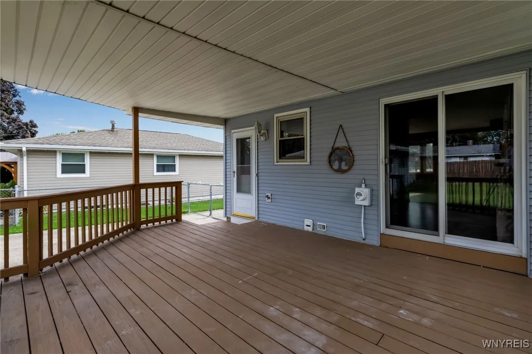 3416 Emerling Drive, Hamburg, New York 14219, Hamburg, New York 14219, 3 Bedrooms Bedrooms, 6 Rooms Rooms,1 BathroomBathrooms,Residential,For Sale,3416 Emerling Drive, Hamburg, New York 14219,0,B1634255