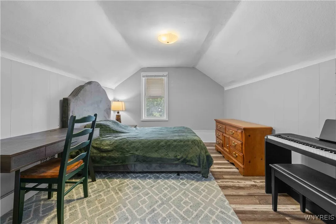 264 Victoria Boulevard, Tonawanda, New York 14217, Tonawanda, New York 14217, 4 Bedrooms Bedrooms, 7 Rooms Rooms,1 BathroomBathrooms,Residential,For Sale,264 Victoria Boulevard, Tonawanda, New York 14217,0,B1634246
