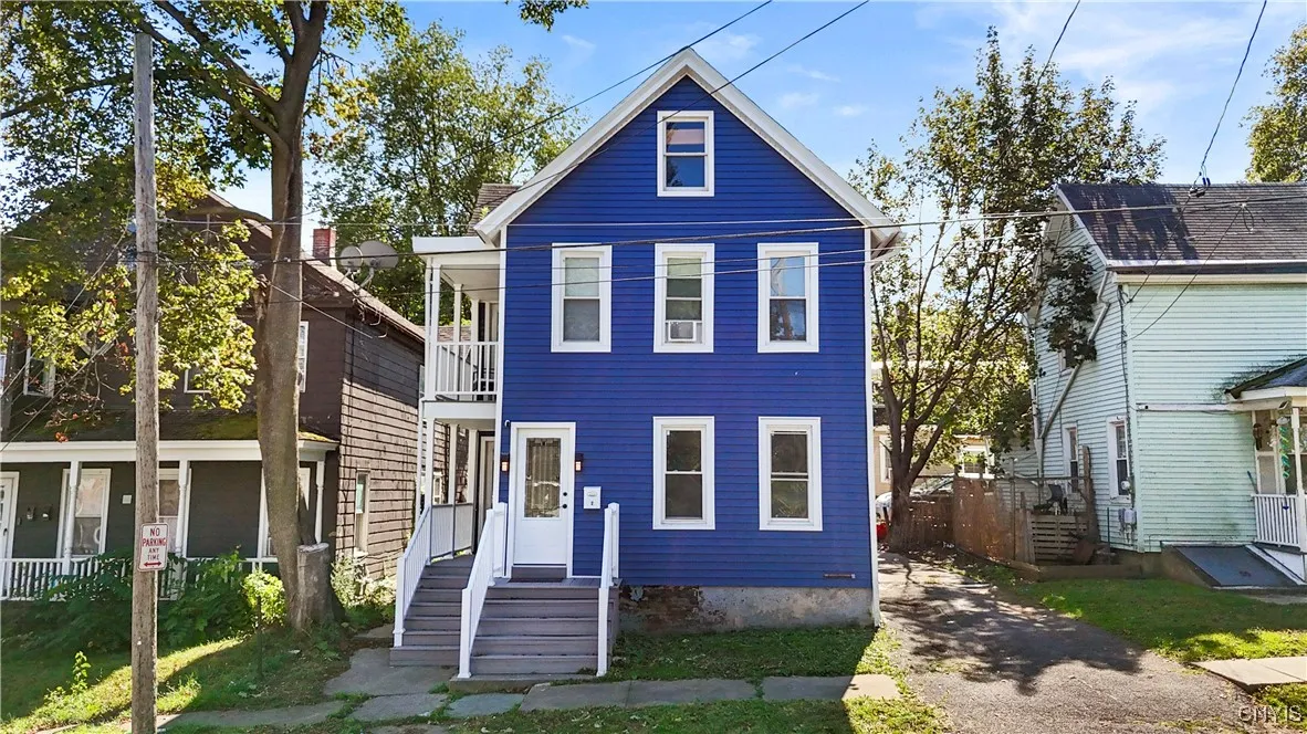 1105 Ash Street, Utica, New York 13502, Utica, New York 13502, 4 Bedrooms Bedrooms, ,2 BathroomsBathrooms,Residential,For Sale,1105 Ash Street, Utica, New York 13502,0,S1633296