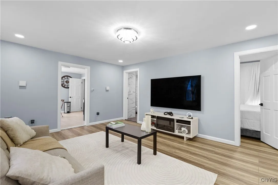 Apartment 2nd Floor Living room