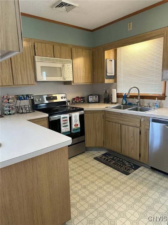 6019 Morningstar Drive, Homer, New York 13077, Homer, New York 13077, 3 Bedrooms Bedrooms, 9 Rooms Rooms,1 BathroomBathrooms,Residential,For Sale,6019 Morningstar Drive, Homer, New York 13077,0,S1634664