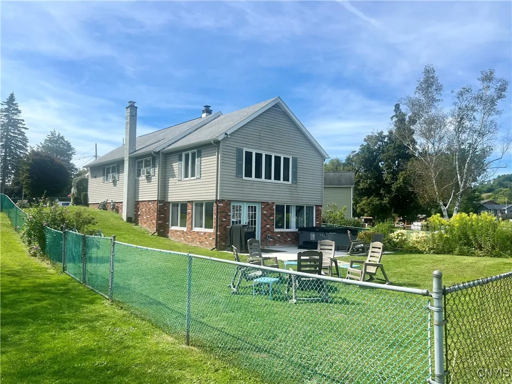 6019 Morningstar Drive, Homer, New York 13077, Homer, New York 13077, 3 Bedrooms Bedrooms, 9 Rooms Rooms,1 BathroomBathrooms,Residential,Closed,6019 Morningstar Drive, Homer, New York 13077,0,S1634664