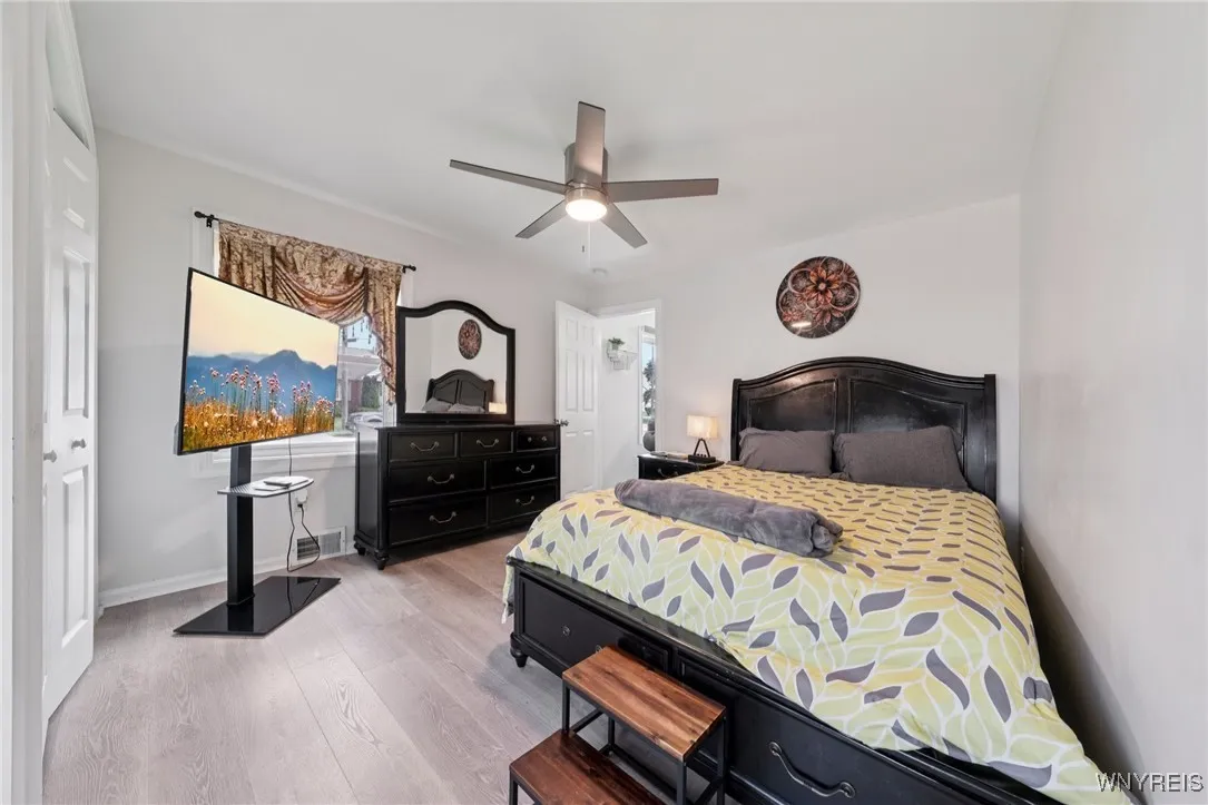 26 Roxborough Avenue, Cheektowaga, New York 14225, Cheektowaga, New York 14225, 3 Bedrooms Bedrooms, 6 Rooms Rooms,1 BathroomBathrooms,Residential,For Sale,26 Roxborough Avenue, Cheektowaga, New York 14225,0,B1634451
