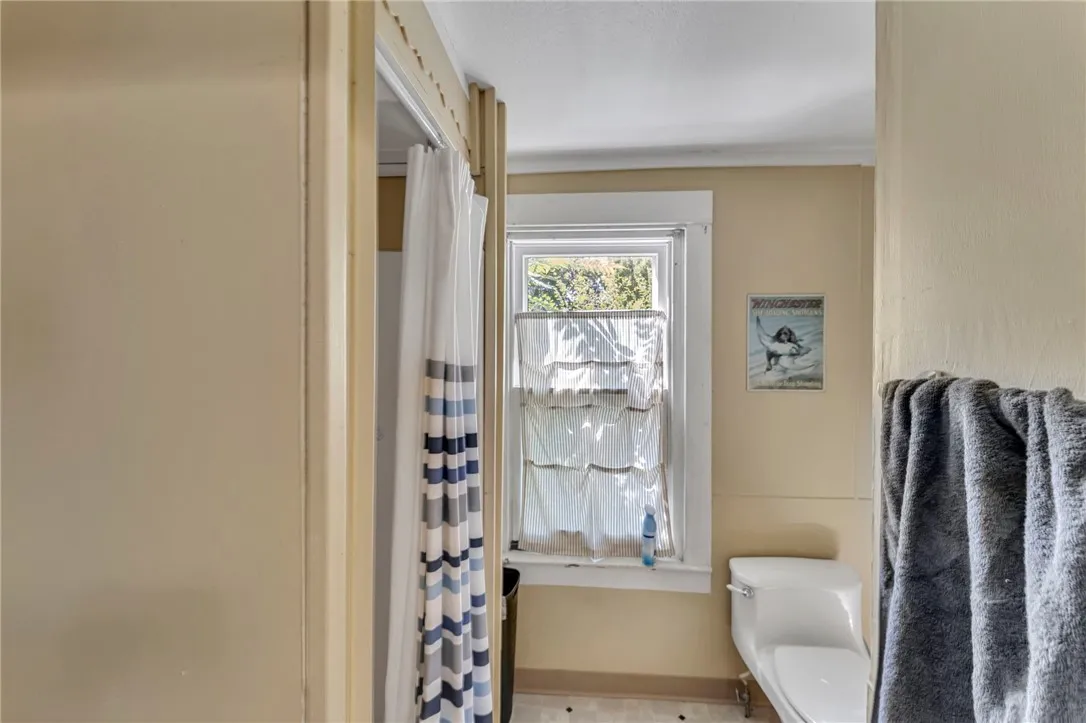 91 Main St, Oneonta, New York 13820, Oneonta, New York 13820, 9 Bedrooms Bedrooms, ,Multi Family,For Sale,91 Main St, Oneonta, New York 13820,0,R1634671
