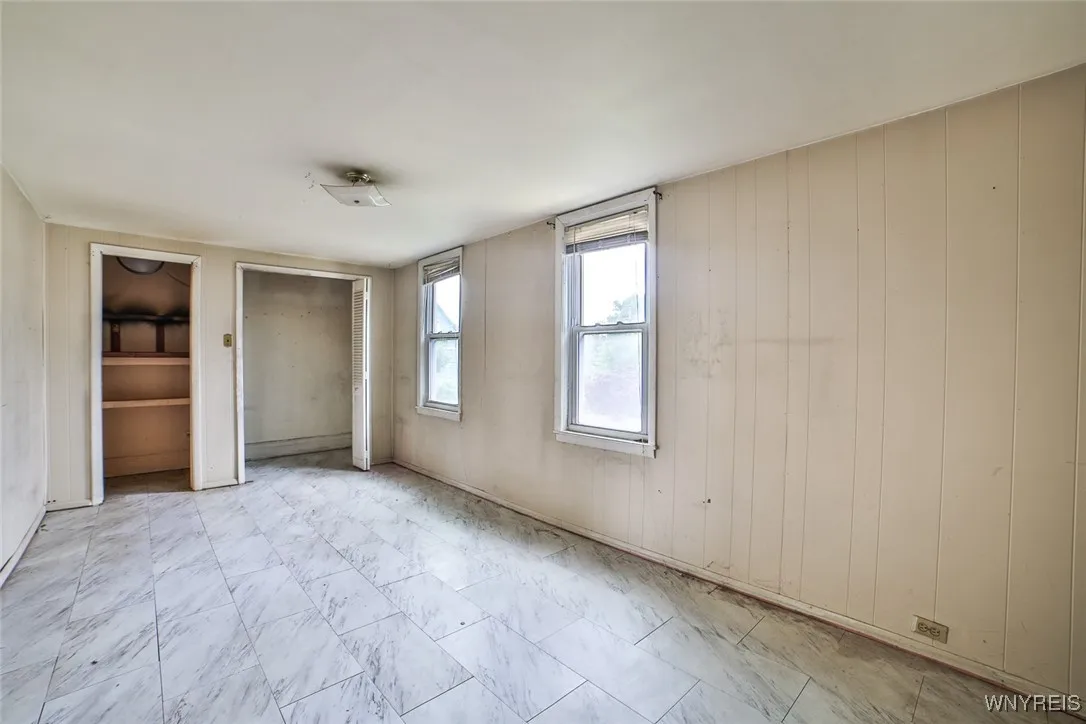 132 Ryan Street, Buffalo, New York 14210, Buffalo, New York 14210, 6 Bedrooms Bedrooms, ,3 BathroomsBathrooms,Residential,For Sale,132 Ryan Street, Buffalo, New York 14210,0,B1634689