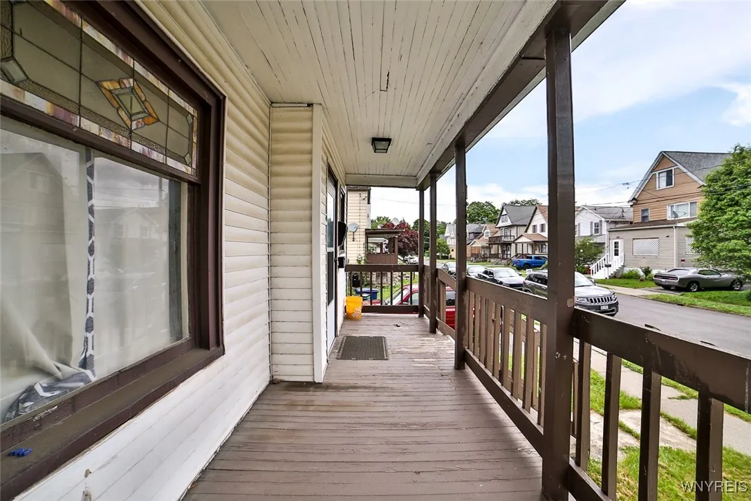 132 Ryan Street, Buffalo, New York 14210, Buffalo, New York 14210, 6 Bedrooms Bedrooms, ,3 BathroomsBathrooms,Residential,For Sale,132 Ryan Street, Buffalo, New York 14210,0,B1634689