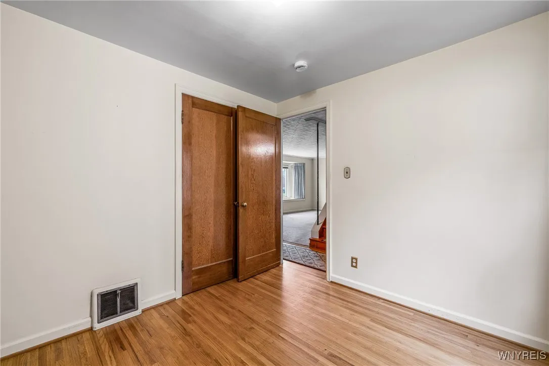 199 Beale Avenue, Cheektowaga, New York 14225, Cheektowaga, New York 14225, 4 Bedrooms Bedrooms, 8 Rooms Rooms,2 BathroomsBathrooms,Residential,For Sale,199 Beale Avenue, Cheektowaga, New York 14225,0,B1634375