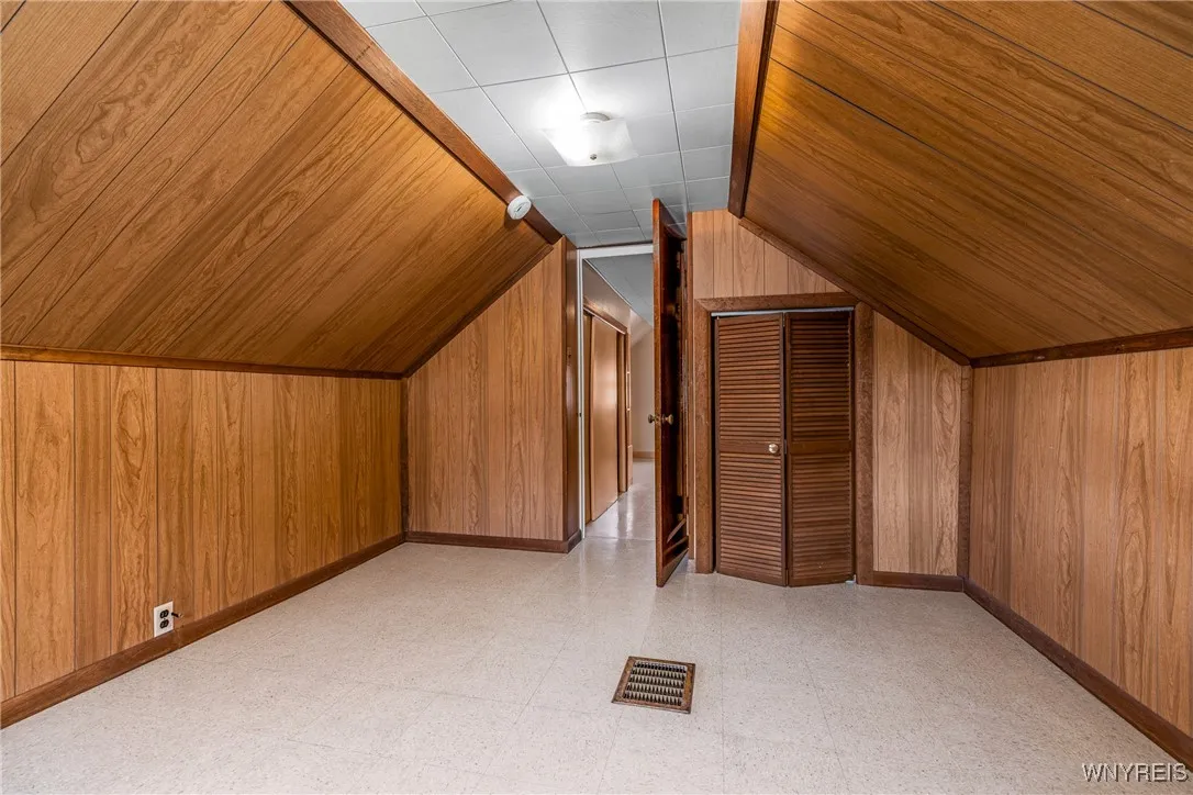 199 Beale Avenue, Cheektowaga, New York 14225, Cheektowaga, New York 14225, 4 Bedrooms Bedrooms, 8 Rooms Rooms,2 BathroomsBathrooms,Residential,For Sale,199 Beale Avenue, Cheektowaga, New York 14225,0,B1634375