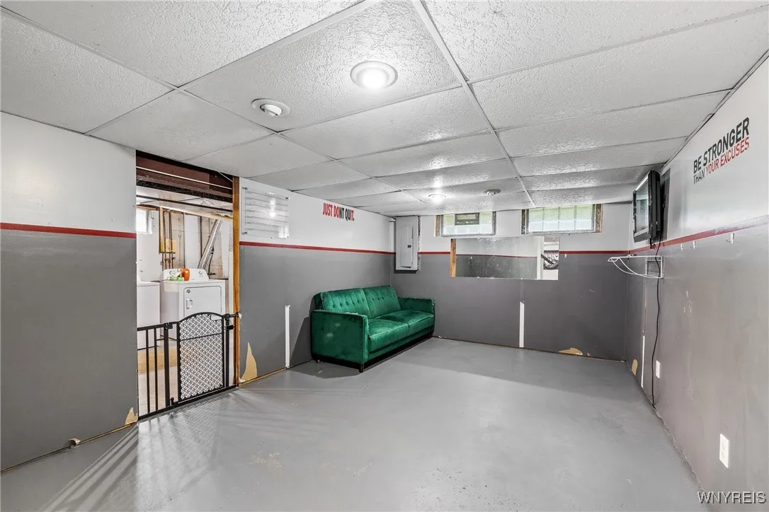 15 Cleveland Place, Lockport City, New York 14094, Lockport City, New York 14094, 3 Bedrooms Bedrooms, 6 Rooms Rooms,1 BathroomBathrooms,Residential,For Sale,15 Cleveland Place, Lockport City, New York 14094,0,B1634415