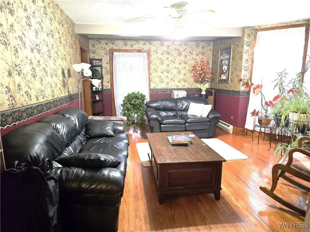 38 South Street, Cuba, New York 14727, Cuba, New York 14727, 3 Bedrooms Bedrooms, 9 Rooms Rooms,3 BathroomsBathrooms,Residential,For Sale,38 South Street, Cuba, New York 14727,0,B1634585