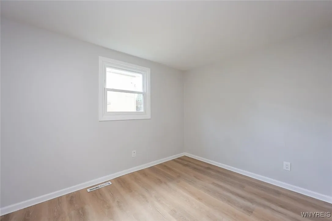 862 Falcon Drive, Lancaster, New York 14043, Lancaster, New York 14043, 3 Bedrooms Bedrooms, 5 Rooms Rooms,1 BathroomBathrooms,Residential Lease,For Rent,862 Falcon Drive, Lancaster, New York 14043,0,B1634521