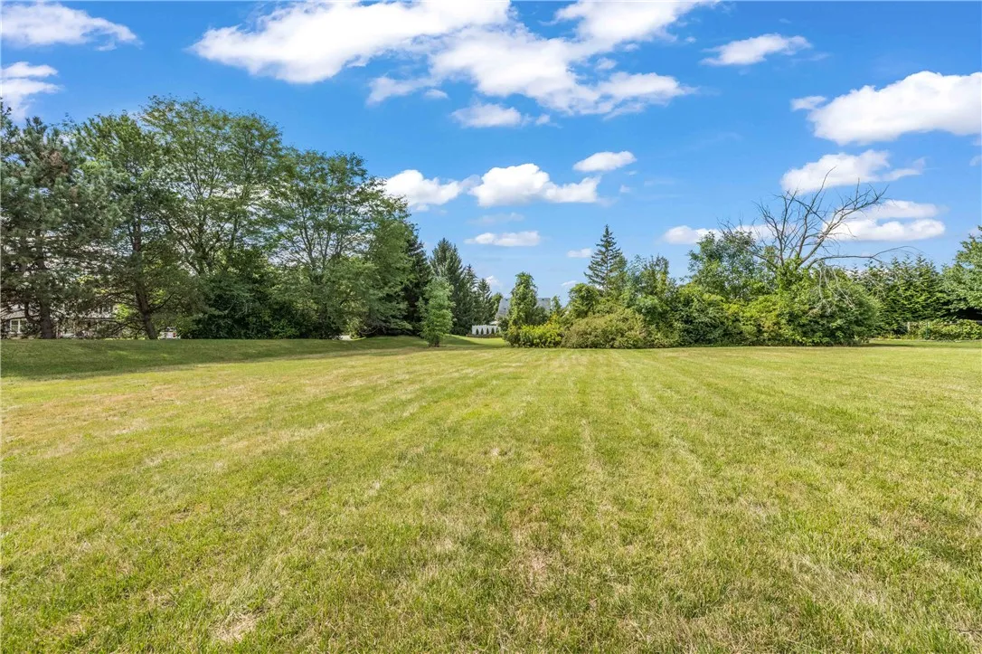 7 Homestead Vw, Chili, New York 14624, Chili, New York 14624, 5 Bedrooms Bedrooms, 11 Rooms Rooms,2 BathroomsBathrooms,Residential,For Sale,7 Homestead Vw, Chili, New York 14624,0,R1634477