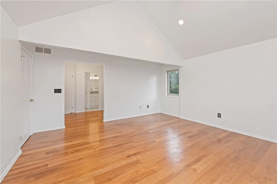 7 Homestead Vw, Chili, New York 14624, Chili, New York 14624, 5 Bedrooms Bedrooms, 11 Rooms Rooms,2 BathroomsBathrooms,Residential,For Sale,7 Homestead Vw, Chili, New York 14624,0,R1634477