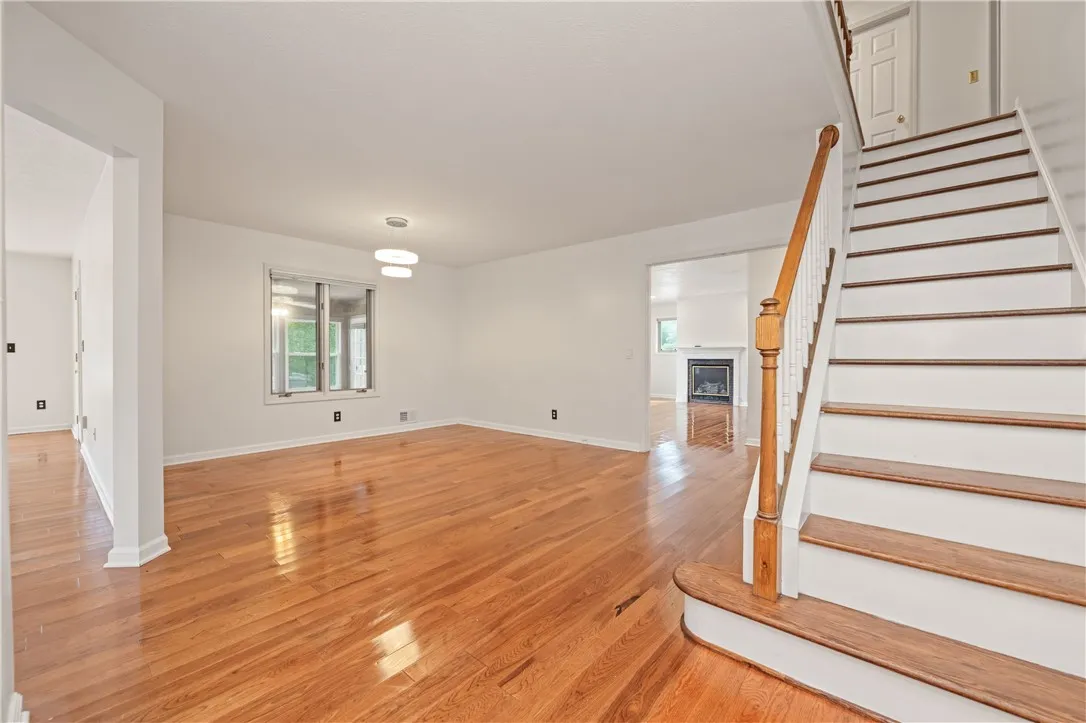 7 Homestead Vw, Chili, New York 14624, Chili, New York 14624, 5 Bedrooms Bedrooms, 11 Rooms Rooms,2 BathroomsBathrooms,Residential,For Sale,7 Homestead Vw, Chili, New York 14624,0,R1634477