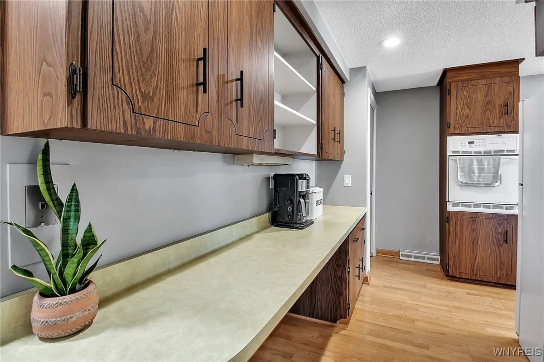 52 Briarlee Drive, Tonawanda, New York 14150, Tonawanda, New York 14150, 3 Bedrooms Bedrooms, 6 Rooms Rooms,1 BathroomBathrooms,Residential,For Sale,52 Briarlee Drive, Tonawanda, New York 14150,0,B1634670