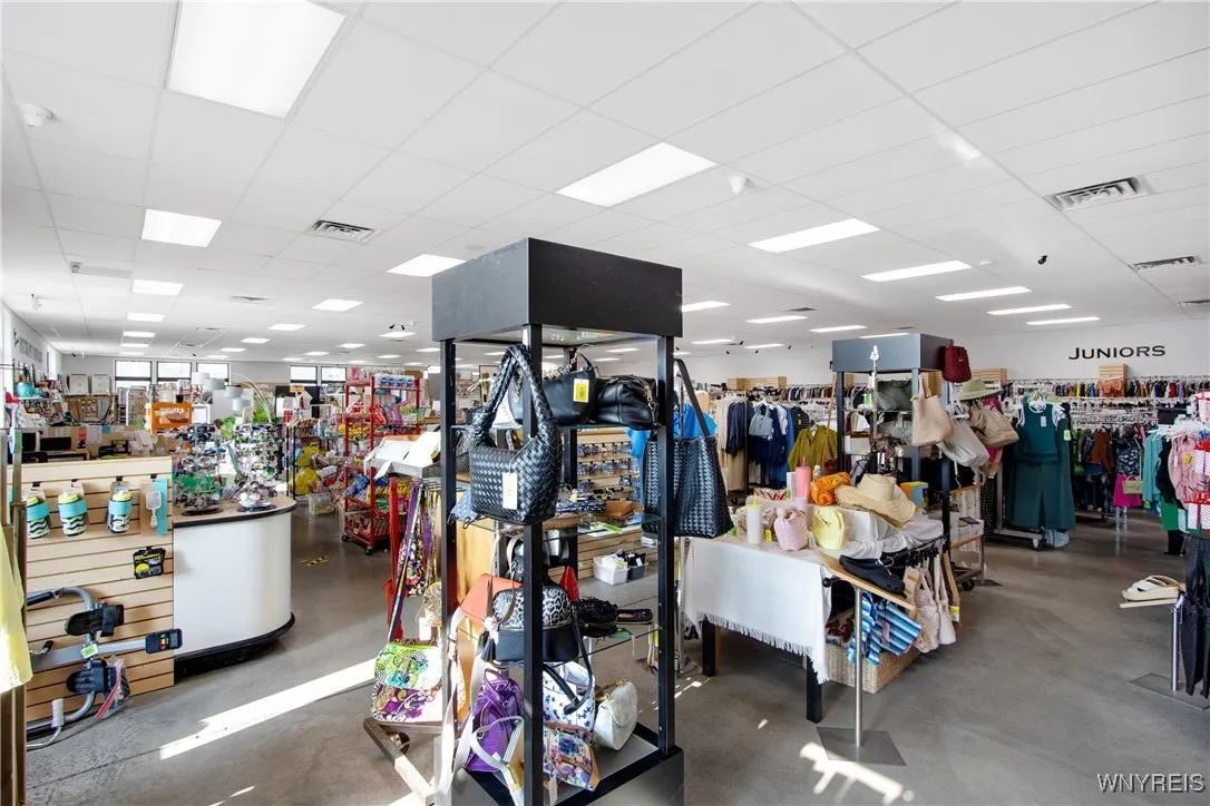 13394 Broadway Street, Alden, New York 14004, Alden, New York 14004, ,Commercial Sale,For Sale,13394 Broadway Street, Alden, New York 14004,0,B1634211