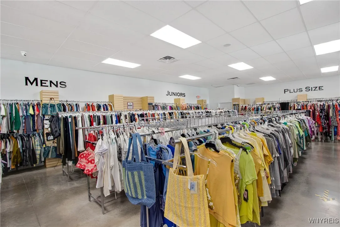 13394 Broadway Street, Alden, New York 14004, Alden, New York 14004, ,Commercial Sale,For Sale,13394 Broadway Street, Alden, New York 14004,0,B1634211