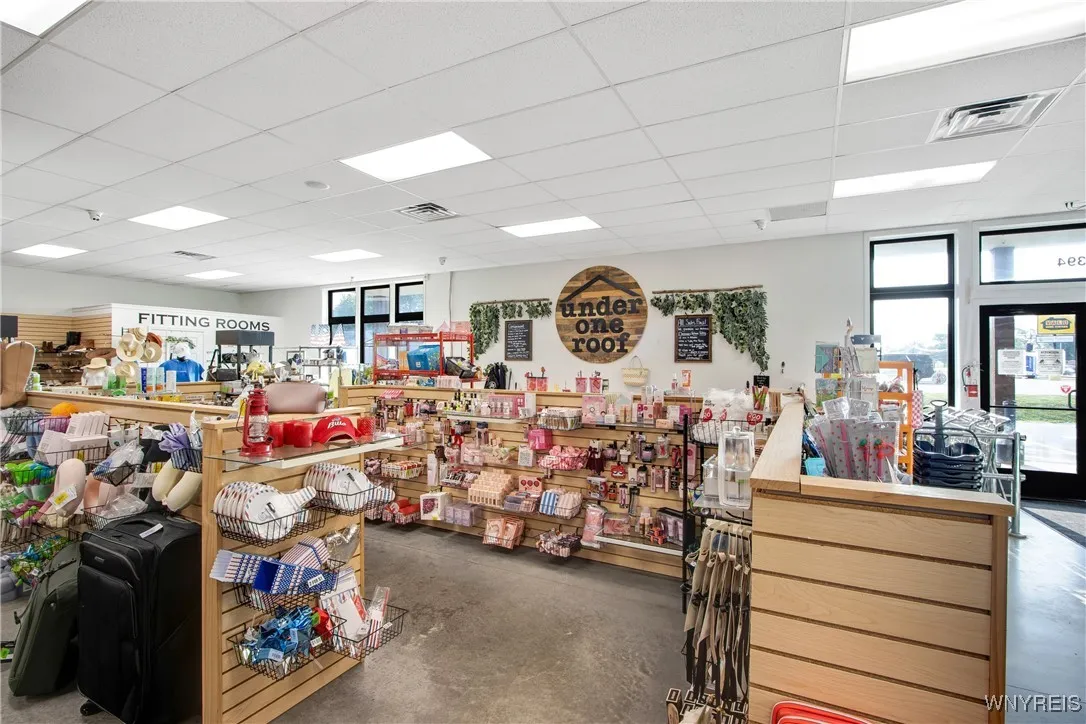 13394 Broadway Street, Alden, New York 14004, Alden, New York 14004, ,Commercial Sale,For Sale,13394 Broadway Street, Alden, New York 14004,0,B1634211
