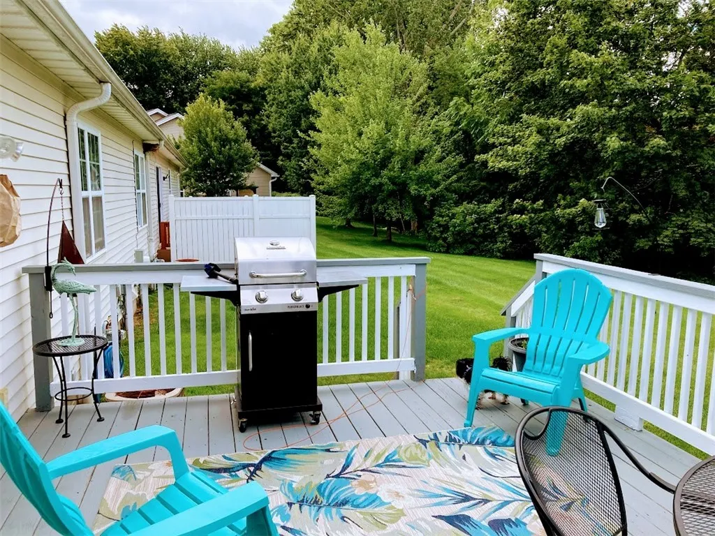 219 Rayfield Circle, Webster, New York 14580, Webster, New York 14580, 2 Bedrooms Bedrooms, 5 Rooms Rooms,2 BathroomsBathrooms,Residential,Closed,219 Rayfield Circle, Webster, New York 14580,0,R1634641