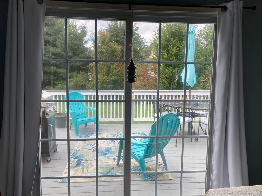 219 Rayfield Circle, Webster, New York 14580, Webster, New York 14580, 2 Bedrooms Bedrooms, 5 Rooms Rooms,2 BathroomsBathrooms,Residential,Closed,219 Rayfield Circle, Webster, New York 14580,0,R1634641