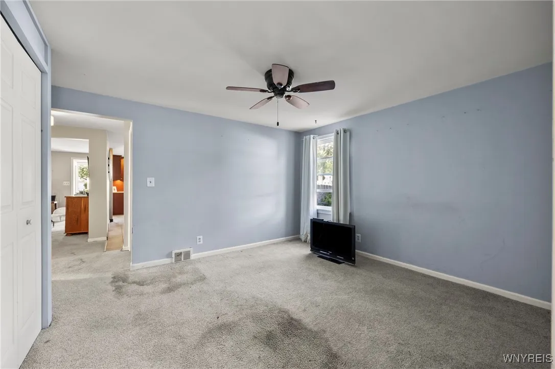 14 Calvin Court North, Tonawanda, New York 14150, Tonawanda, New York 14150, 4 Bedrooms Bedrooms, 8 Rooms Rooms,2 BathroomsBathrooms,Residential,For Sale,14 Calvin Court North, Tonawanda, New York 14150,0,B1634727