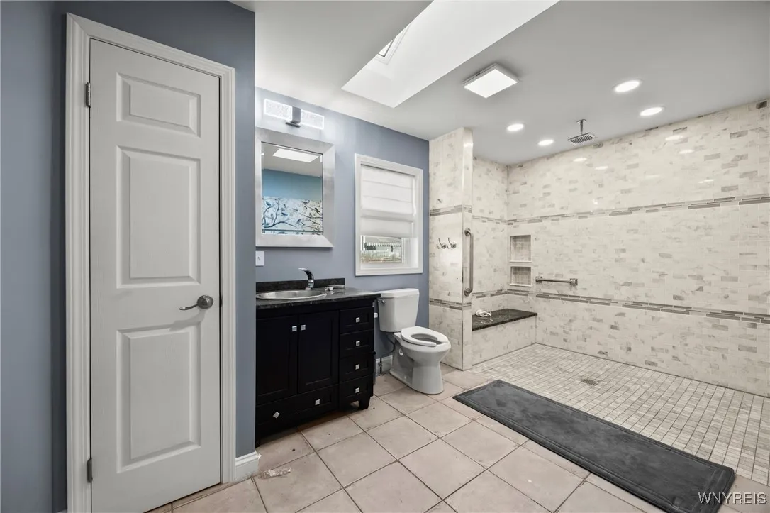 14 Calvin Court North, Tonawanda, New York 14150, Tonawanda, New York 14150, 4 Bedrooms Bedrooms, 8 Rooms Rooms,2 BathroomsBathrooms,Residential,For Sale,14 Calvin Court North, Tonawanda, New York 14150,0,B1634727