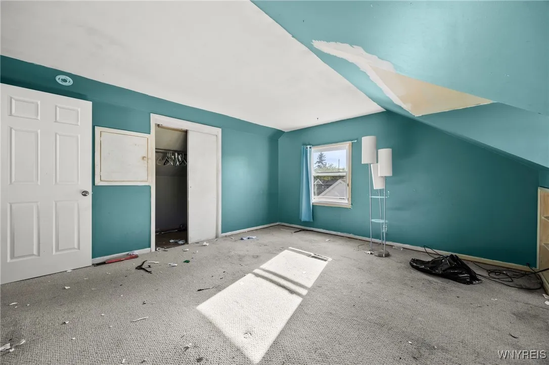 14 Calvin Court North, Tonawanda, New York 14150, Tonawanda, New York 14150, 4 Bedrooms Bedrooms, 8 Rooms Rooms,2 BathroomsBathrooms,Residential,For Sale,14 Calvin Court North, Tonawanda, New York 14150,0,B1634727