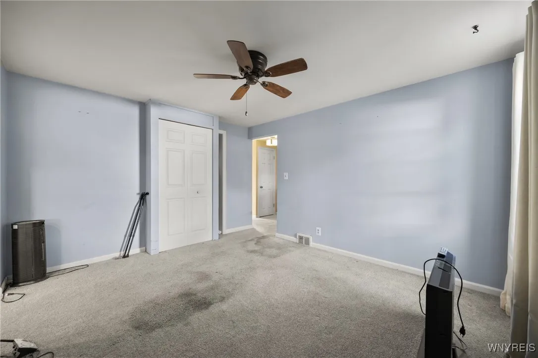 14 Calvin Court North, Tonawanda, New York 14150, Tonawanda, New York 14150, 4 Bedrooms Bedrooms, 8 Rooms Rooms,2 BathroomsBathrooms,Residential,For Sale,14 Calvin Court North, Tonawanda, New York 14150,0,B1634727