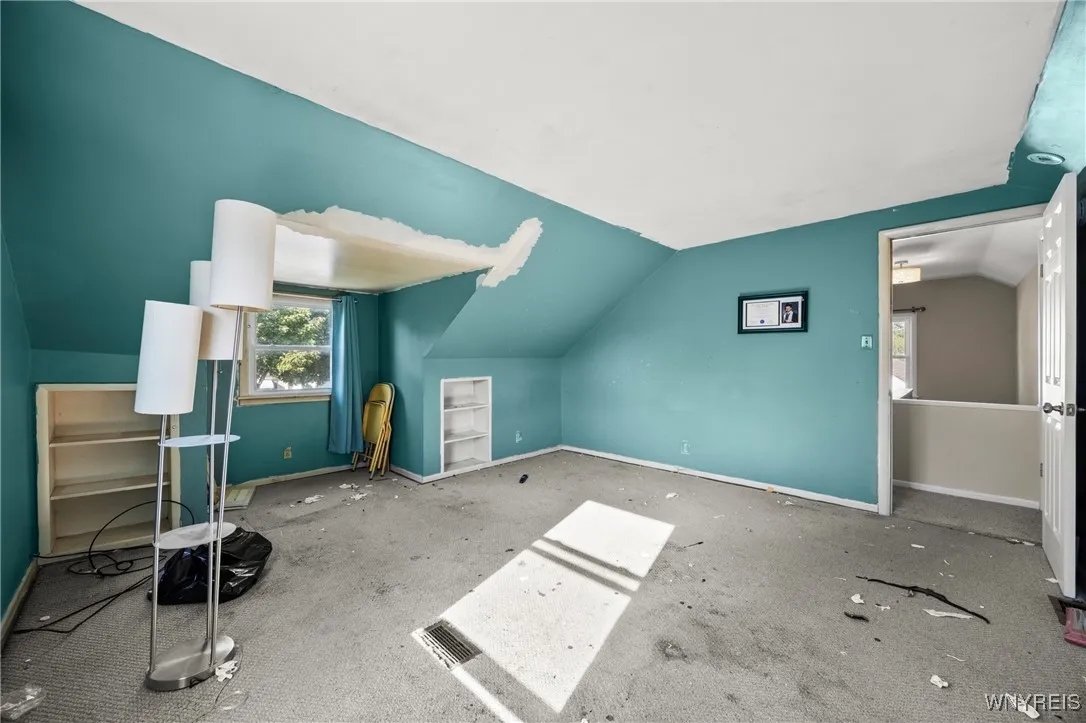 14 Calvin Court North, Tonawanda, New York 14150, Tonawanda, New York 14150, 4 Bedrooms Bedrooms, 8 Rooms Rooms,2 BathroomsBathrooms,Residential,For Sale,14 Calvin Court North, Tonawanda, New York 14150,0,B1634727