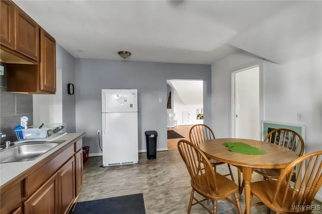 1152 Main Street, Buffalo, New York 14209, Buffalo, New York 14209, ,Commercial Sale,For Sale,1152 Main Street, Buffalo, New York 14209,0,B1634763