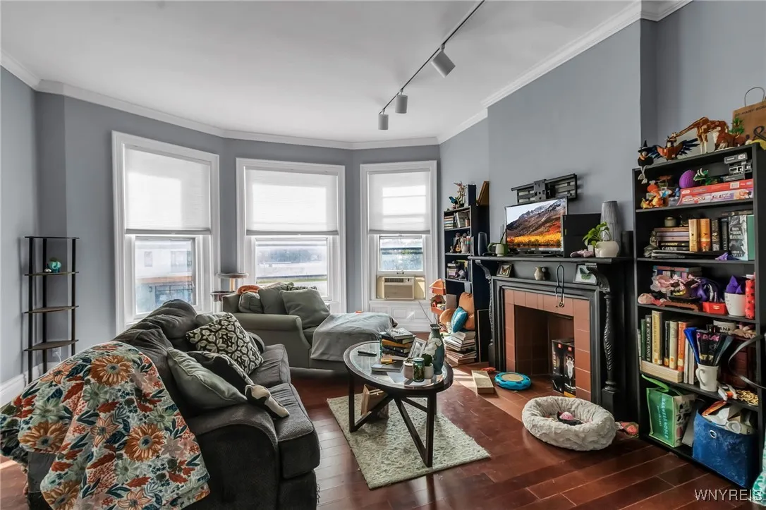 1152 Main Street, Buffalo, New York 14209, Buffalo, New York 14209, ,Commercial Sale,For Sale,1152 Main Street, Buffalo, New York 14209,0,B1634763