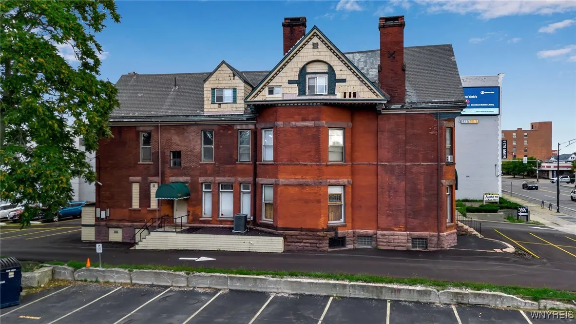 1152 Main Street, Buffalo, New York 14209, Buffalo, New York 14209, ,Commercial Sale,For Sale,1152 Main Street, Buffalo, New York 14209,0,B1634763