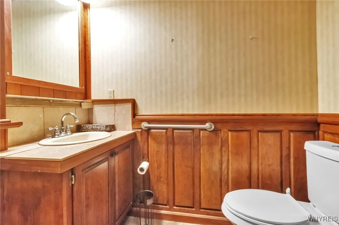 1152 Main Street, Buffalo, New York 14209, Buffalo, New York 14209, 6 Bedrooms Bedrooms, ,4 BathroomsBathrooms,Residential,For Sale,1152 Main Street, Buffalo, New York 14209,0,B1634768